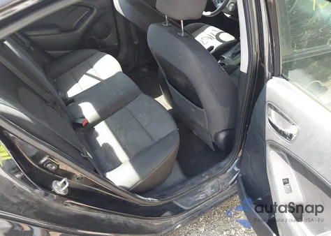 2015 Kia Forte Lx z USA, uszkodzony, nr VIN KNAFX4A61F5416051